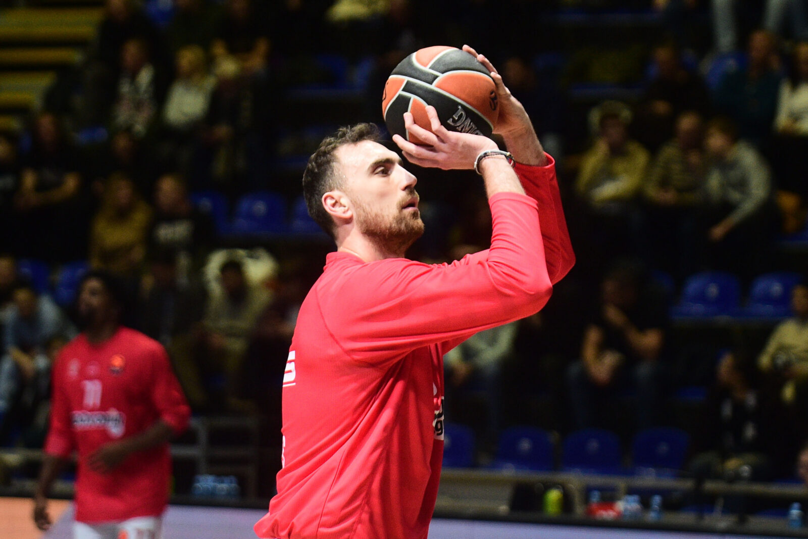 The match of the 22nd round of the Turkish Airlines Euroleague between KK Partizan Mozzart Bet and KK Olympiacos Piraeus was played at the Aleksandar Nikolic Basketball Hall.Utakmica 22. kola Turkish Airlines Evrolige izmedju KK Partizan Mozzart Bet i KK Olympiacos Piraeus odigrana je u Kosarkaskoj dvorani Aleksandar Nikolic.