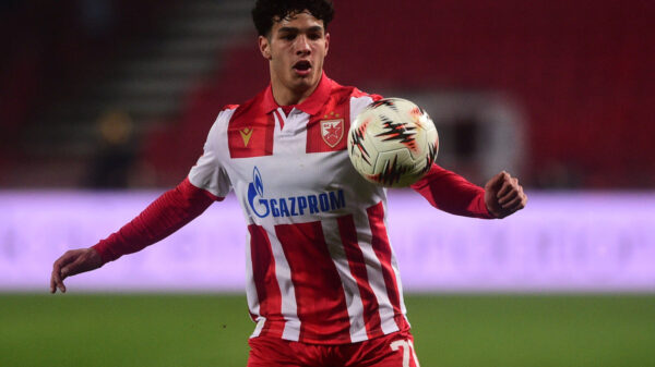 The second leg of the Europa League play-off between FK Crvena zvezda and LOSC Lille was played at the Rajko Mitic stadium. Druga utakmice plej-ofa Lige Evrope izmedju FK Crvena zvezda i LOSC Lille odigrana je na stadionu Rajko Mitic.