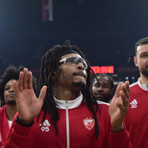 The match of the 31st round of the Turkish Airlines Euroleague between KK Crvena zvezda MeridianBet and BC Fenerbahce Beko was played in the Belgrade Arena. Utakmica 31. kola Turkish Airlines Evrolige izmedju KK Crvena zvezda MeridianBet i BC Fenerbahce Beko odigrana je u Beogradskoj Areni.