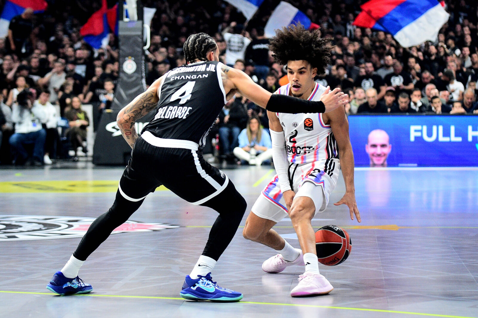 The match of the 6th round of the Turkish Airlines Euroleague between KK Partizan Mozzart Bet and BC Paris was played at the Belgrade Arena. Utakmica 6. kola Turkish Airlines Evrolige izmedju KK Partizan Mozzart Bet i BC Paris odigrana je u Beogradskoj Areni.