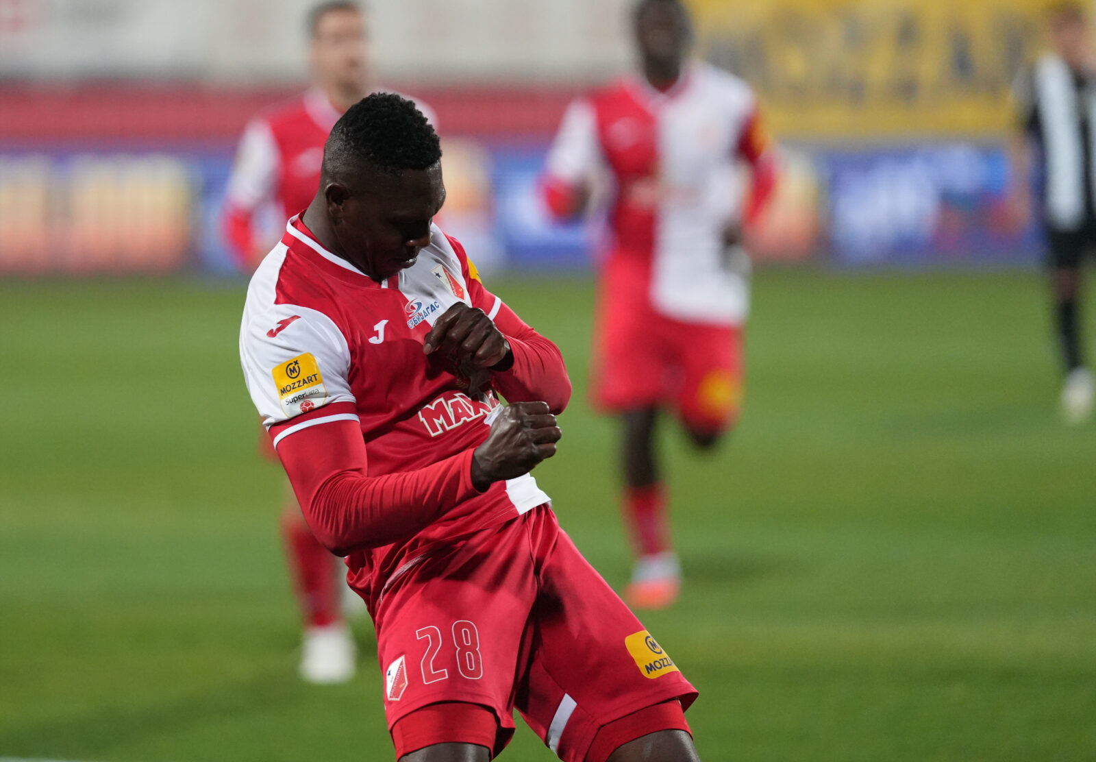 The match of the 26th round of the Mozzart Bet Super League of Serbia between FK Vojvodina and FK Partizan was played at the Karadjordje stadium in Novi Sad. Utakmica 26. kola Mozzart Bet Super liga Srbije izmedju FK Vojvodina i FK Partizan odigrana je na stadionu Karadjordje u Novom Sadu.