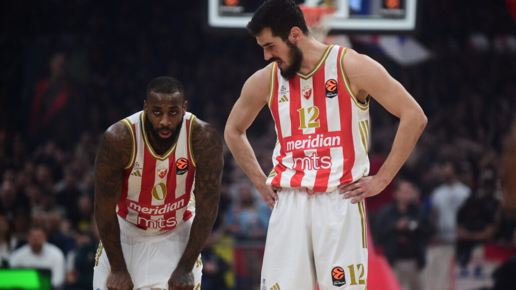 The match of the 31st round of the Turkish Airlines Euroleague between KK Crvena zvezda MeridianBet and BC Fenerbahce Beko was played in the Belgrade Arena. Utakmica 31. kola Turkish Airlines Evrolige izmedju KK Crvena zvezda MeridianBet i BC Fenerbahce Beko odigrana je u Beogradskoj Areni.