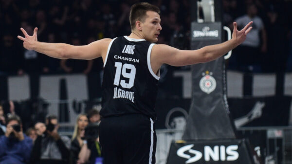 The match of the 30th round of the Turkish Airlines Euroleague between KK Partizan Mozzart Bet and BC Dubai Basketball was played in the Belgrade Arena. Utakmica 30. kola Turkish Airlines Evrolige izmedju KK Partizan Mozzart Bet i BC Dubai Basketball odigrana je u Beogradskoj Areni.
