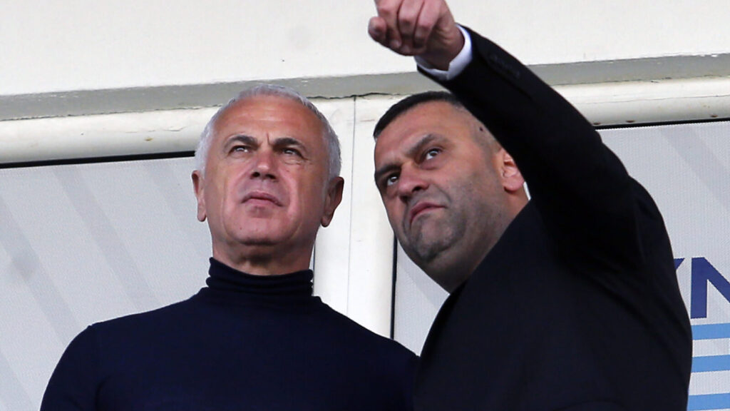 The 1/4 final match of the Mozzart Bet Cup of Serbia 2025/2026 between FK Novi Pazar and FK Crvena zvezda was played at the City Stadium in Novi Pazar. Utakmica 1/4 finala Mozzart Bet Kupa Srbije 2025/2026 izmedju FK Novi Pazar i FK Crvena zvezdaodigrana je Gradskom stadionu u Novom Pazaru.