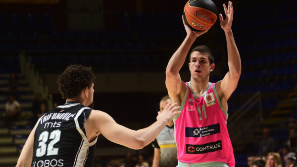 The third semi-final match of the Serbian Basketball League playoffs between KK Partizan Mozzart Bet and KK Mega MIS was played in the Aleksandar Nikolic hall. Treca polufinala utakmica plej-ofa Kosarkaske lige Srbije izmedju KK Partizan Mozzart Bet i KK Mega MIS odigrana je u hali Aleksandar Nikolic.