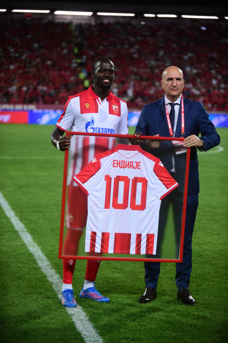 The second leg of the third qualifying round for the Champions League between FK Crvena zvezda and FK Lech Poznań was played at the Rajko Mitic stadium. Revans utakmica treceg kola kvalifikacija za Ligu sampiona izmedju FK Crvena zvezda i FK Leh Poznanj odigrana je na stadionu Rajko Mitic.