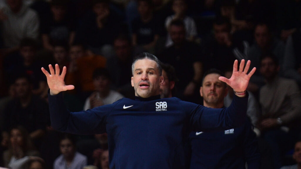 The match in the 3rd round of Group C of the 2027 World Cup qualifiers between Serbia and Turkey was played at the Aleksandar Nikolic Hall. Utakmica u okviru 3. kola C grupe kvalifikacija za plasman na Svetsko prvenstvo 2027 izmedju Srbije i Turske odigrana je u dvorani Aleksandar Nikolic.