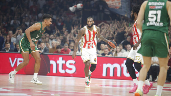 The match of the 4th round of the Turkish Airlines Euroleague between KK Crvena Zvezda Meridianbet and BC Zalgiris was played at the Belgrade Arena. Utakmica 4. kola Turkish Airlines Evrolige izmedju KK Crvena Zvezda Meridianbet i BC Zalgiris odigrana je u Beogradskoj Areni.