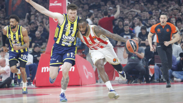 The match of the 31st round of the Turkish Airlines Euroleague between KK Crvena zvezda MeridianBet and BC Fenerbahce Beko was played in the Belgrade Arena. Utakmica 31. kola Turkish Airlines Evrolige izmedju KK Crvena zvezda MeridianBet i BC Fenerbahce Beko odigrana je u Beogradskoj Areni.