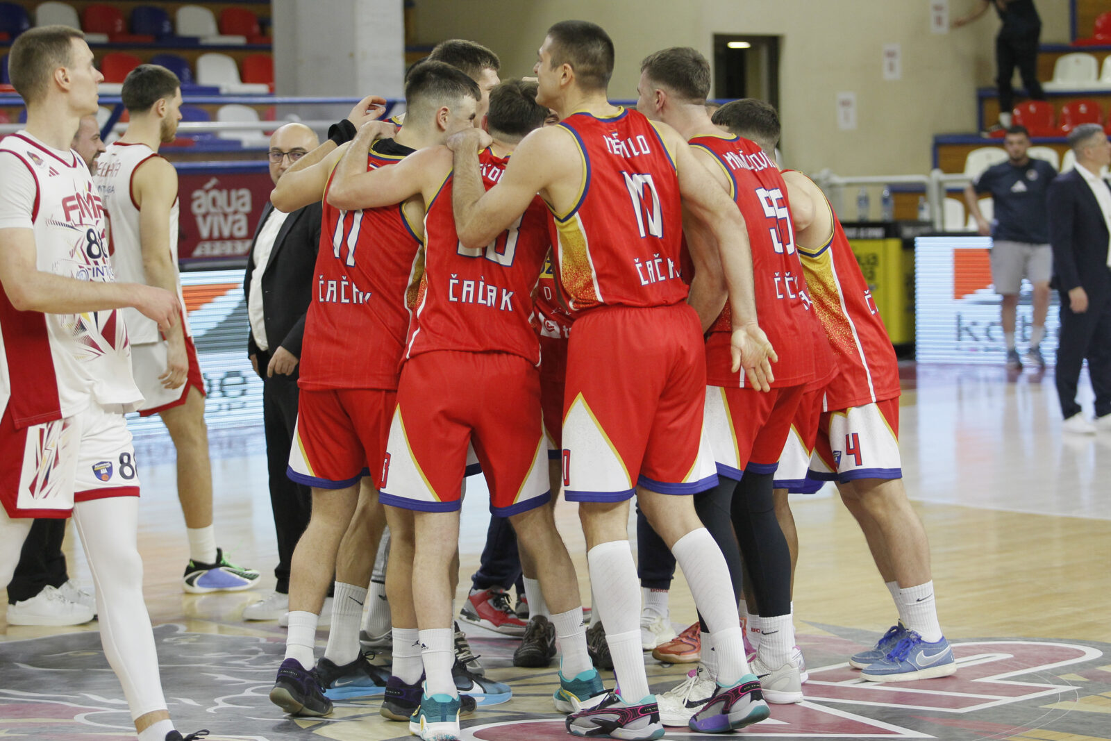 The match of the 17th round of the AdmiralBet ABA League between KK FMP and KK Borac Mozzart was played at the Arena KK FMP. Utakmica 17. kola AdmiralBet ABA League izmedju KK FMP i KK Borac Mozzart odigrana je u Areni KK FMP.
