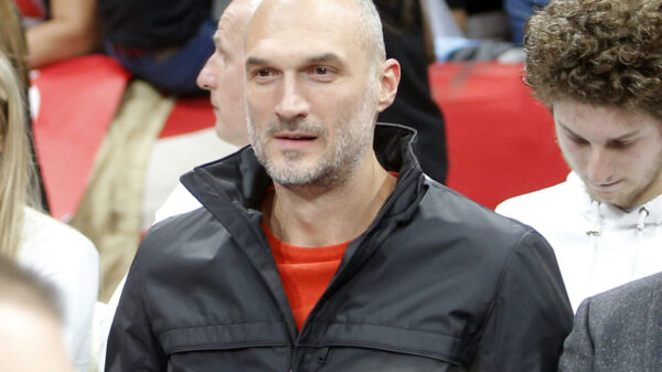 The match of the 11th round of the Turkish Airlines Euroleague between KK Crvena zvezda Meridianbet and KK Partizan Mozzart Bet was played in the Belgrade Arena. Utakmica 11. kola Turkish Airlines Evrolige izmedju KK Crvena zvezda Meridianbet i KK Partizan Mozzart Bet odigrana je u Beogradskoj Areni.