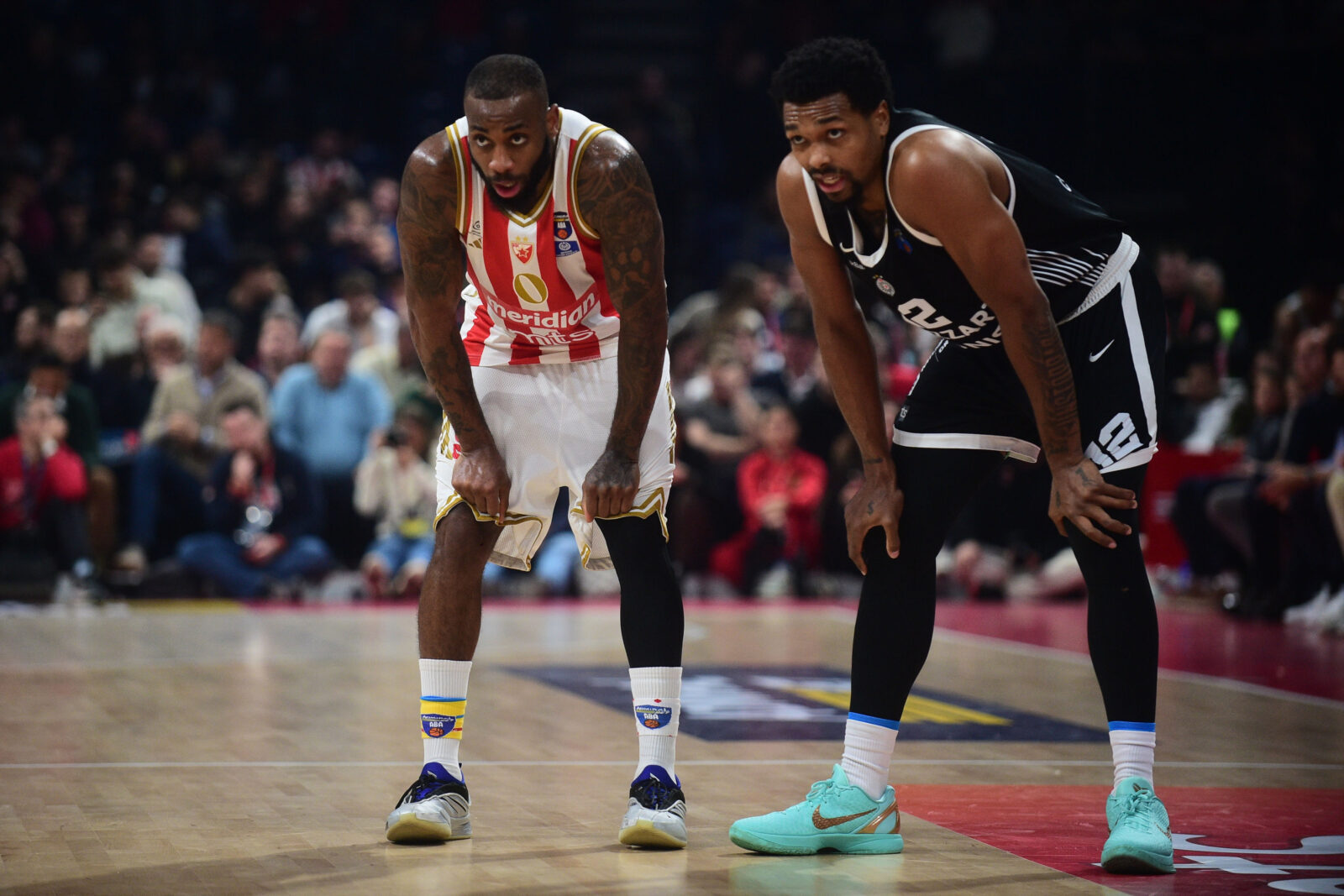 The match of the fourth round of the second phase of the AdmiralBet ABA League between KK Crvena zvezda MeridianBet and KK Patizan Mozzart Bet was played at the Belgrade Arena. Utakmica cetvrte runde druge faze AdmiralBet ABA League izmedju KK Crvena zvezda MeridianBet i KK Patizan Mozzart Bet odigrana je u Beogradskoj Areni.