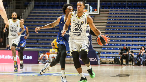 The match of the 33rd round of the Turkish Airlines Euroleague between KK Maccabi Rapyd and KK Fenerbahce Beko was played at the Aleksandar Nikolic Hall. Utakmica 33. kola Turkish Airlines Evrolige izmedju KK Maccabi Rapyd i KK Fenerbahce Beko odigrana je u hali Aleksandar Nikolic.