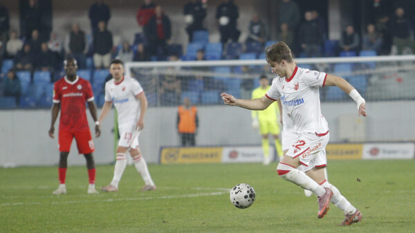 The match of the 27th round of the Mozzart Bet Super League of Serbia between FK IMT and FK Crvena zvezda was played at the Lagator City Stadium in Loznica. Utakmica 27. kola Mozzart Bet Super liga Srbije izmedju FK IMT i FK Crvena zvezda odigrana je na Gradskom stadionu Lagator u Loznici.