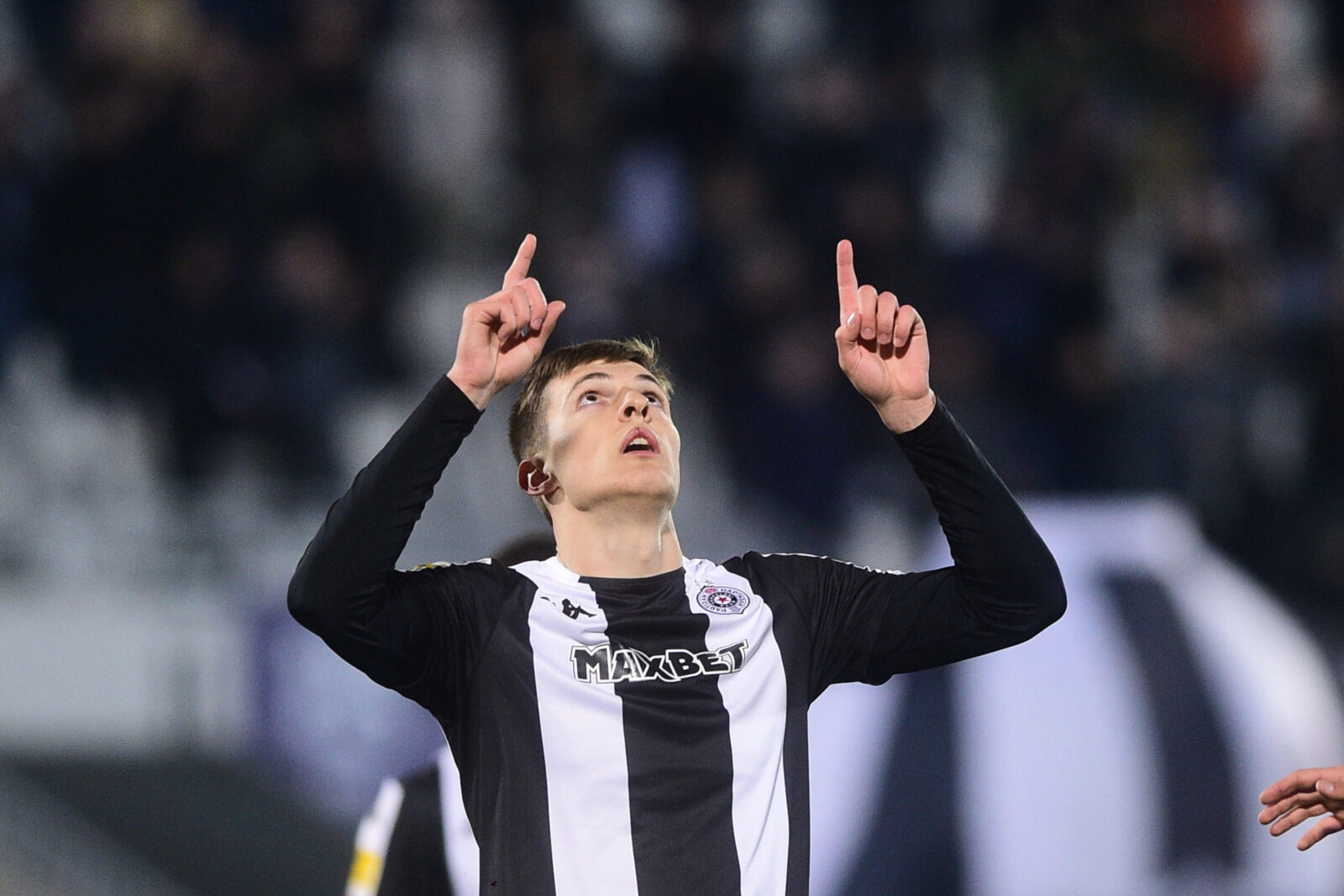 The match of the 25th round of the Mozzart Bet Super League of Serbia between FK Partizan and OFK Beograd was played at the FK Partizan Stadium. Utakmica 25. kola Mozzart Bet Super liga Srbije izmedju FK Partizan i OFK Beograd odigrana je na stadionu FK Partizan.