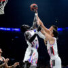 The match of the 6th round of the Turkish Airlines Euroleague between KK Partizan Mozzart Bet and BC Paris was played at the Belgrade Arena. Utakmica 6. kola Turkish Airlines Evrolige izmedju KK Partizan Mozzart Bet i BC Paris odigrana je u Beogradskoj Areni.