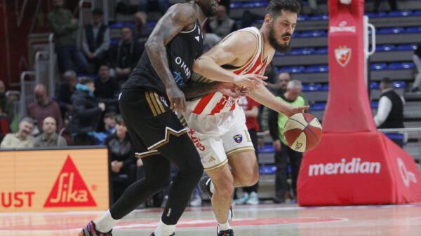The match of the fifth round of the second phase of the AdmiralBet ABA League between KK Crvena zvezda MeridianBet and KK Dubai Basket was played at the Aleksandar Nikolic Hall. Utakmica pete runde druge faze AdmiralBet ABA League izmedju KK Crvena zvezda MeridianBet i KK Dubai Basket odigrana je u dvorani Aleksandar Nikolic.