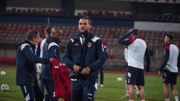 The training of the Serbian national football team before the World Cup qualifiers match, against Latvia, was held at the FK Radnicki stadium in Nis. Trening fudbalske reprezentacije Srbije pred utakmicu u kvalifikacijama za Svetsko prvenstvo, protiv Letonije, odrzan je na terenu FK Radnicki u Nisu.