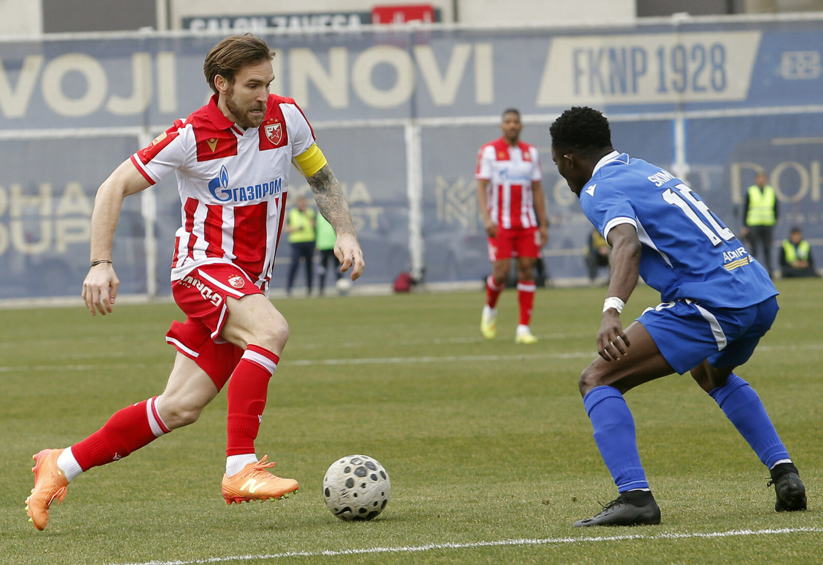 The 1/4 final match of the Mozzart Bet Cup of Serbia 2025/2026 between FK Novi Pazar and FK Crvena zvezda was played at the City Stadium in Novi Pazar. Utakmica 1/4 finala Mozzart Bet Kupa Srbije 2025/2026 izmedju FK Novi Pazar i FK Crvena zvezdaodigrana je Gradskom stadionu u Novom Pazaru.