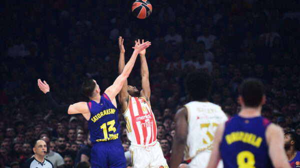The match of the 14th round of the Turkish Airlines Euroleague between KK Crvena zvezda Meridianbet and FC Barcelona was played at the Belgrade Arena. Utakmica 14. kola Turkish Airlines Evrolige izmedju KK Crvena zvezda Meridianbet i FC Barcelona odigrana je u Beogradskoj Areni.