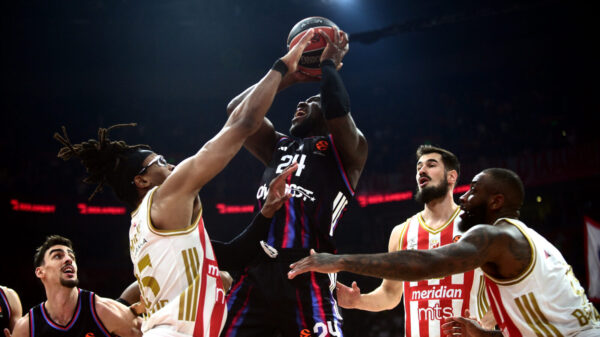 The match of the 36th round of the Turkish Airlines Euroleague between KK Crvena zvezda MeridiaBet and KK Paris Basketball was played at the Belgrade Arena. Utakmica 36. kola Turkish Airlines Evrolige izmedju KK Crvena zvezda MeridiaBet i KK Paris Basketball odigrana je u Beogradskoj Areni.