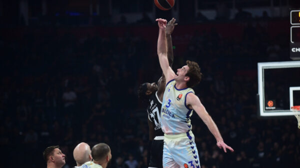 The match of the 34th round of the Turkish Airlines Euroleague between KK Partizan Mozzart Bet and BC Valencia Basket was played at the Belgrade Arena. Utakmica 34. kola Turkish Airlines Evrolige izmedju KK Partizan Mozzart Bet i BC Valencia Basket odigrana je u Beogradskoj Areni.