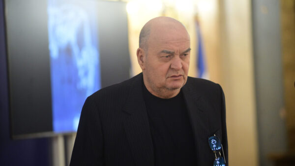 Commemoration of the death of Yugoslav basketball legend Drazen Praja Dalipagic held in Belgrade City Assembly. Komemoracija povodom smrti legende jugoslovenske kosarke Drazena Praje Dalipagica odrzana je u Skupstini grada Beograda.