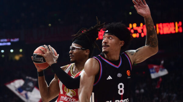 The match of the 36th round of the Turkish Airlines Euroleague between KK Crvena zvezda MeridiaBet and KK Paris Basketball was played at the Belgrade Arena. Utakmica 36. kola Turkish Airlines Evrolige izmedju KK Crvena zvezda MeridiaBet i KK Paris Basketball odigrana je u Beogradskoj Areni.