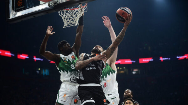 The match of the 37th round of the Turkish Airlines Euroleague between KK Partizan Mozzart Bet and KK Zalgiris Kaunas was played at the Belgrade Arena. Utakmica 37. kola Turkish Airlines Evrolige izmedju KK Partizan Mozzart Bet i KK Zalgiris Kaunas odigrana je u Beogradskoj Areni.