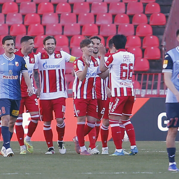 The match of the 31st round of the Mozzart Bet Super League of Serbia between FK Crvena Zveda and FK Vojvodina was played at the Rajko Mitic Stadium. Utakmica 31. kola Mozzart Bet Super liga Srbije izmedju FK Crvena zveda i FK Vojvodina odigrana je na stadionu Rajko Mitic.