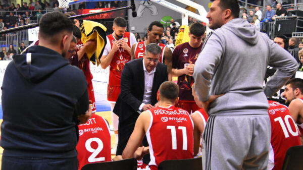 The quarterfinal match of the Mozart Cup Radivoj Korac between KK Partizan Mozart Bet and KK FMP was played in the Cair hall in Nis. Utakmica cetvrtfinala Mozzart Kup Radivoj Korac izmedju KK Partizan Mozzart Bet i KK FMP odigrana je u hali Cair u Nisu.