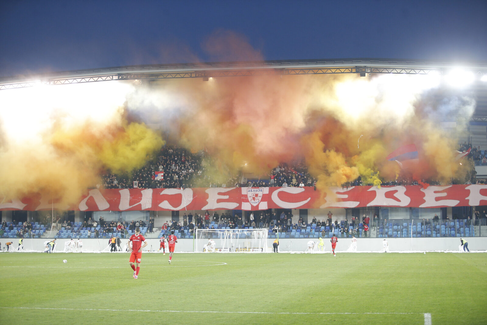 The match of the 27th round of the Mozzart Bet Super League of Serbia between FK IMT and FK Crvena zvezda was played at the Lagator City Stadium in Loznica. Utakmica 27. kola Mozzart Bet Super liga Srbije izmedju FK IMT i FK Crvena zvezda odigrana je na Gradskom stadionu Lagator u Loznici.