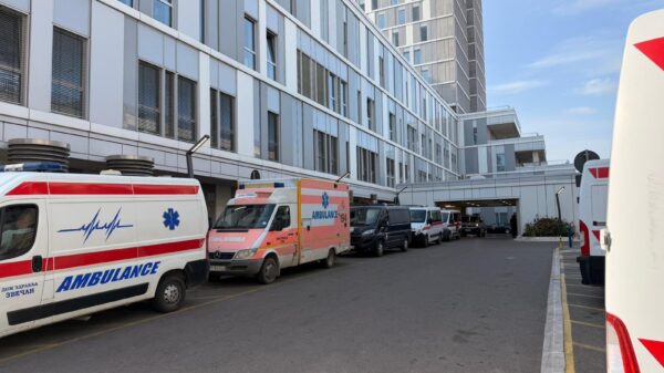 Urgentni centar, klinicki centar, kola hotne pomoći, hitna pomoć