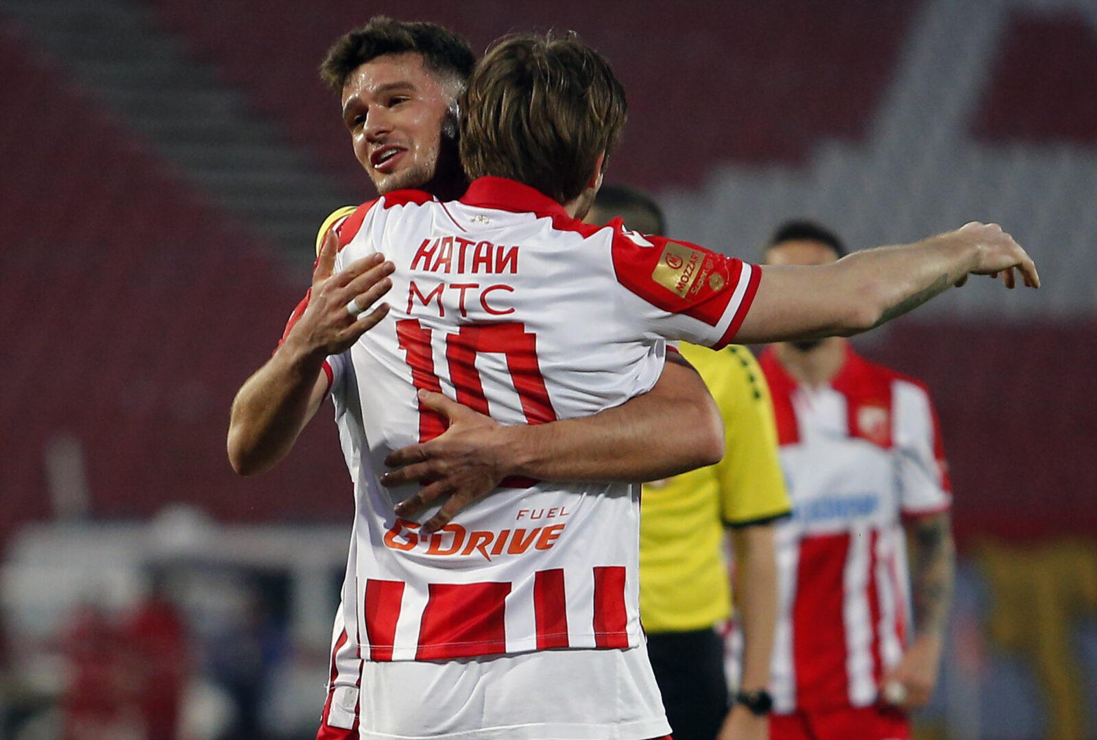 The match of the 30th round of the Mozzart Bet Super League of Serbia between FK Crvena zvezda and FK Spartak Zdrepceva krv was held at the Rajko Mitic stadium. Utakmica 30. kola Mozzart Bet Super liga Srbije izmedju FK Crvena zvezda i FK Spartak Zdrepceva krv odrzana je sa stadionu Rajko Mitic.