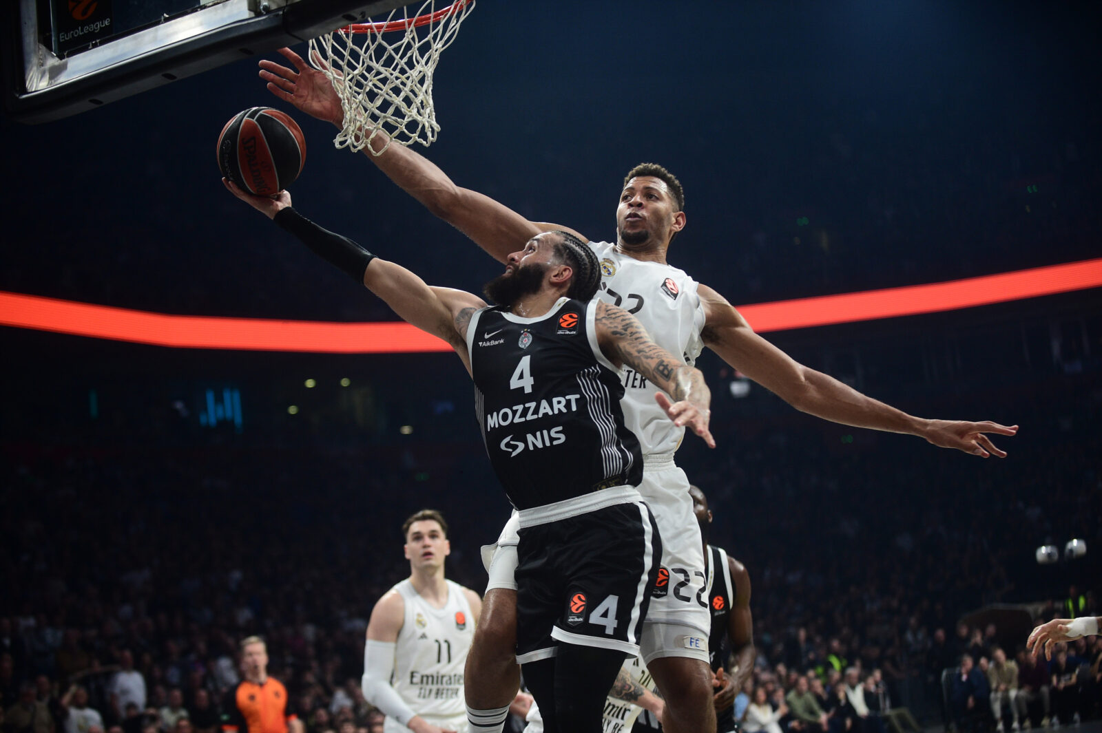 The match of the 28th round of the Turkish Airlines Euroleague between KK Partizan Mozzart Bet and BC Real Madrid was played in the Belgrade Arena. Utakmica 28. kola Turkish Airlines Evrolige izmedju KK Partizan Mozzart Bet i KK Real Madrid odigrana je u Beogradskoj Areni.