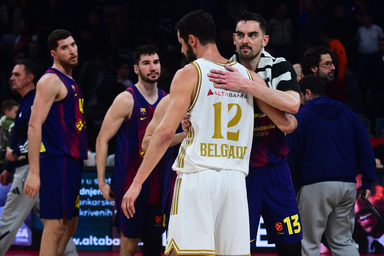 The match of the 14th round of the Turkish Airlines Euroleague between KK Crvena zvezda Meridianbet and FC Barcelona was played at the Belgrade Arena. Utakmica 14. kola Turkish Airlines Evrolige izmedju KK Crvena zvezda Meridianbet i FC Barcelona odigrana je u Beogradskoj Areni.