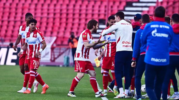 The match of the 33rd round of the Mozzart Super League of Serbia, the 179th eternal derby between FK Crvena zvezda and FK Partizan was played at the Rajko Mitic stadium. Utakmica 33. kola Mozzart Super lige Srbije, 179. veciti derbi izmedju FK Crvena zvezda i FK Partizan odigrana je na stadion Rajko Mitic.