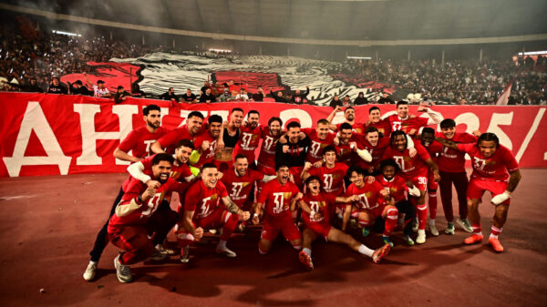 The match of the 33rd round of the Mozzart Super League of Serbia, the 179th eternal derby between FK Crvena zvezda and FK Partizan was played at the Rajko Mitic stadium. Utakmica 33. kola Mozzart Super lige Srbije, 179. veciti derbi izmedju FK Crvena zvezda i FK Partizan odigrana je na stadion Rajko Mitic.