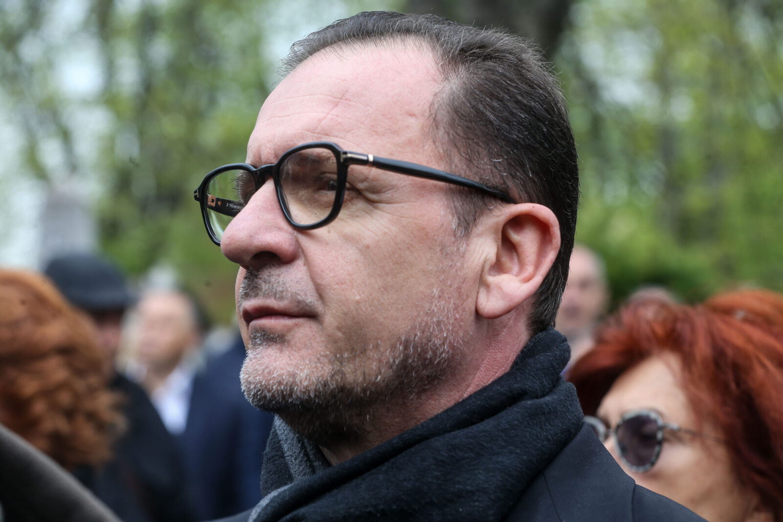 The legendary basketball coach, Dusko Vujosevic, was buried in the Alley of Meritorious Citizens at the New Cemetery. Legendarni kosarkaski trener, Dusko Vujosevic sahranjen je u Aleji zasluznih gradjana na Novom groblju.