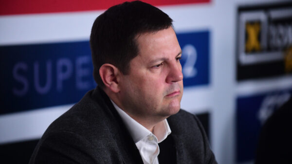 A press conference was held in the official premises of the Arena Channels Group company on the occasion of the upcoming professional boxing night in Zvornik. U sluzbenim prostorijama kompanije Arena Channels Group povodom predstojece profi boks noci u Zvorniku odrzana je konferencija za medije. U sluzbenim prostorijama kompanije Arena Channels Group povodom predstojece profi boks noci u Zvorniku odrzana je konferencija za medije.