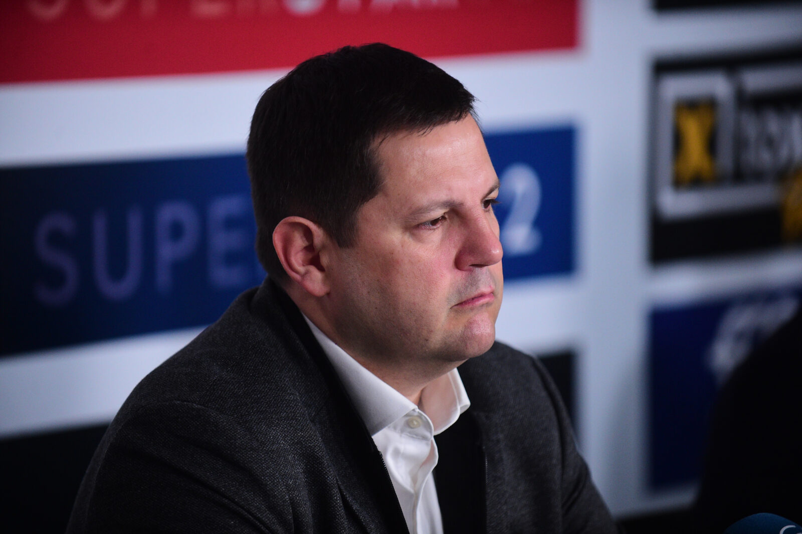 A press conference was held in the official premises of the Arena Channels Group company on the occasion of the upcoming professional boxing night in Zvornik. U sluzbenim prostorijama kompanije Arena Channels Group povodom predstojece profi boks noci u Zvorniku odrzana je konferencija za medije. U sluzbenim prostorijama kompanije Arena Channels Group povodom predstojece profi boks noci u Zvorniku odrzana je konferencija za medije.