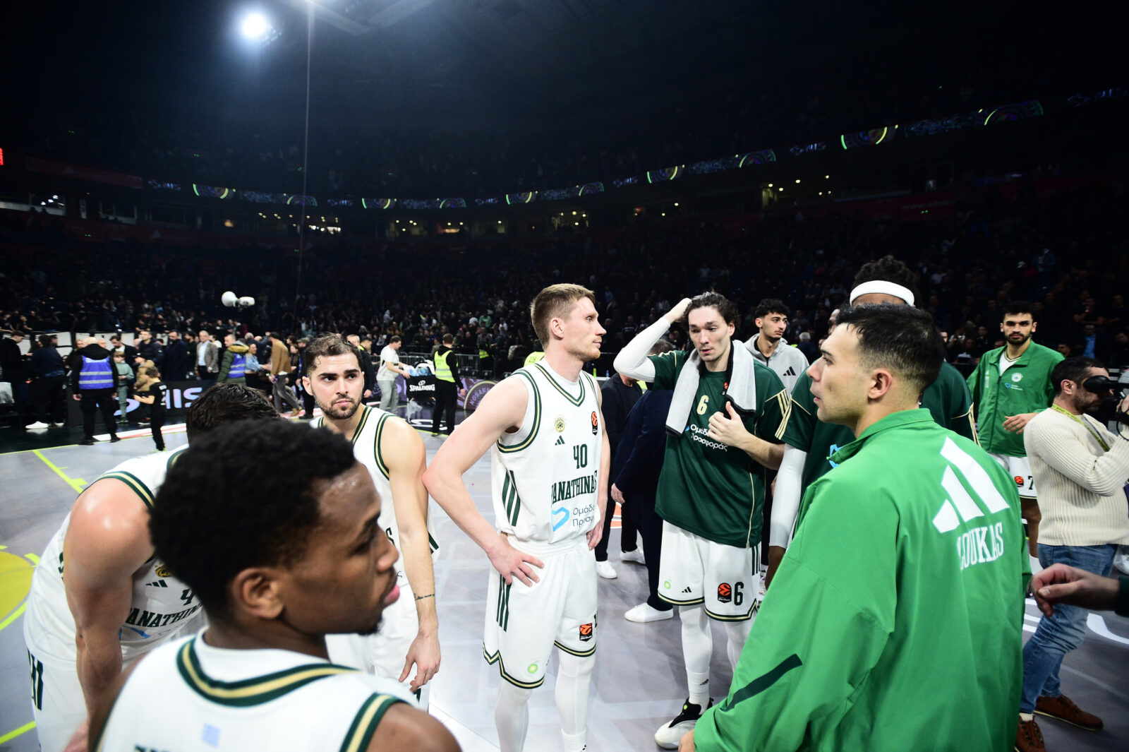 The match of the 27th round of the Turkish Airlines Euroleague between BC Partizan Mozzart Bet and BC Panathinaikos AKTOR was played at the Belgrade Arena. Utakmica 27. kola Turkish Airlines Evrolige izmedju KK Partizan Mozzart Bet i KK Panathinaikos AKTOR odigrana je u Beogradskoj Areni.