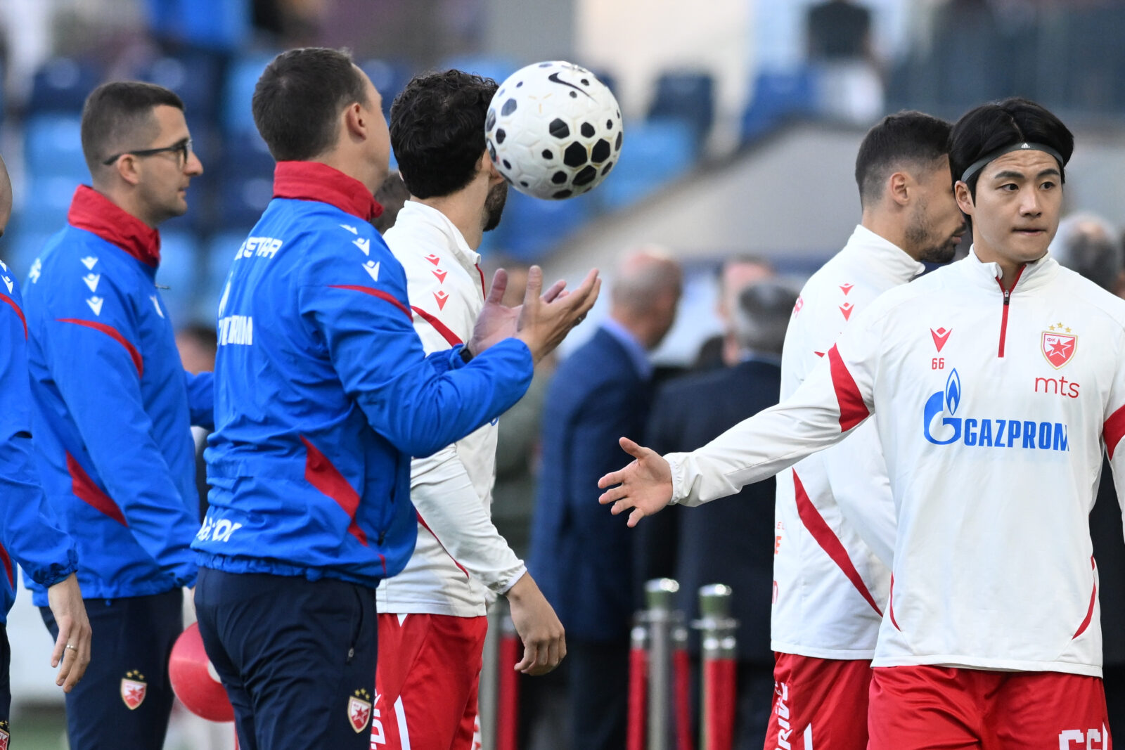 The final match of the Serbian Cup between FK Crvena zvezda and FK Vojvodina was played at the Lagator stadium in Loznica. Utakmica finala Kupa Srbije izmedju FK Crvena zvezda i FK Vojvodina odigrana je na stadionu Lagator u Loznici.