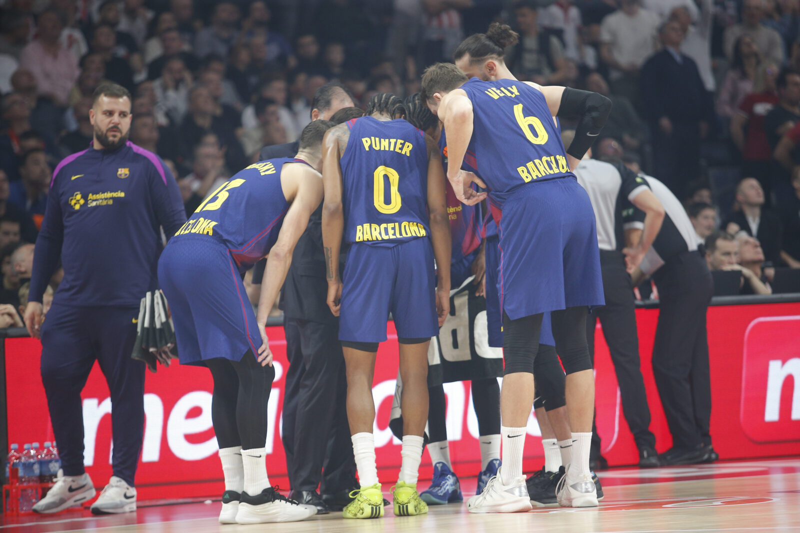 The match of the 14th round of the Turkish Airlines Euroleague between KK Crvena zvezda Meridianbet and FC Barcelona was played at the Belgrade Arena. Utakmica 14. kola Turkish Airlines Evrolige izmedju KK Crvena zvezda Meridianbet i FC Barcelona odigrana je u Beogradskoj Areni.