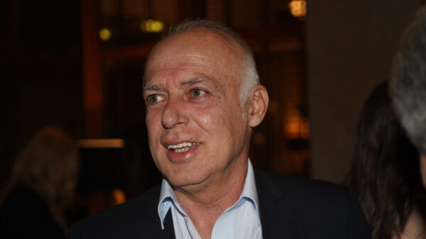 The premiere of the documentary film "Cobra's way to the stars" about the Macedonian football icon and legendary goal scorer of Vardar and Red Star Darko Pancev, which was filmed and produced by Sportklub Televizija, Sport Netvork from Serbia, as well as Sports Radio 90.3 fm from Macedonia, was held in Skopje