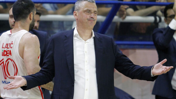 The second match of the finals of the Serbian Super League between KK FMP Meridian and KK Crvena zvezda mts was played in FMP Arena in Zeleznik. Drugi mec finala Superlige Srbije izmedju KK FMP Meridian i KK Crvena zvezda mts odigrana je u FMP Areni