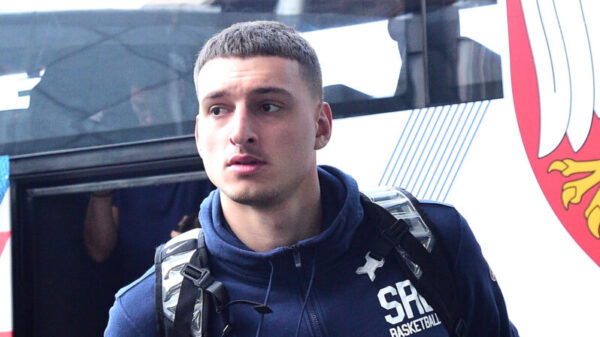 The senior national basketball team of Serbia traveled to Riga, where the European Championship is being held from August 27 to September 14. Seniorska kosarkaska reprezentacija Srbije otputovala je u Rigu gde se od 27. avgusta do 14. septembra odrzava Evropsko prvenstvo.