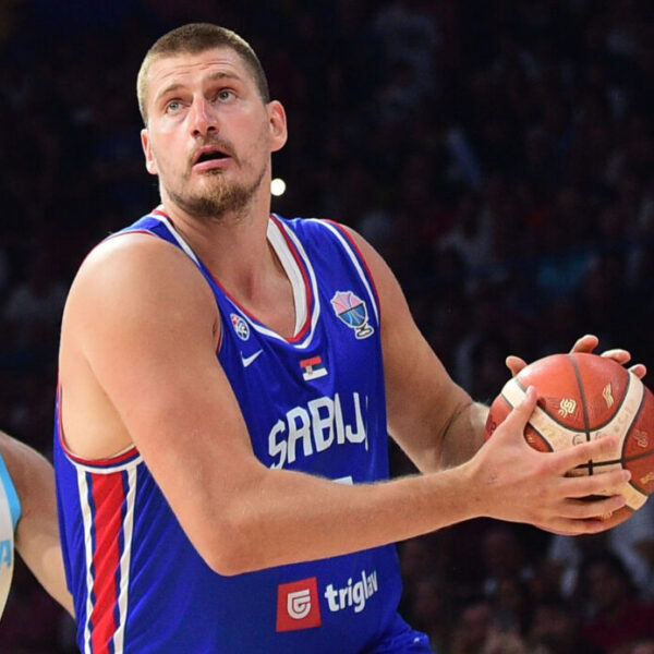 The rehearsal for the European Championship, the basketball match between Serbia and Slovenia, was played in the Belgrade Arena. Generalna proba za Evropsko prvenstvo, utakmica kosarkasa Srbije i Slovenije odigrana je u Beogradskoj areni.
