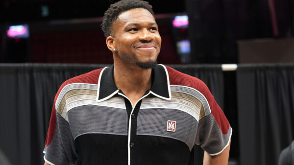 Giannis Antetokounmpo stigao u Miami Heat, moguć dolazak LeBrona Jamesa – Giannis Antetokounmpo Miami Heat transfer