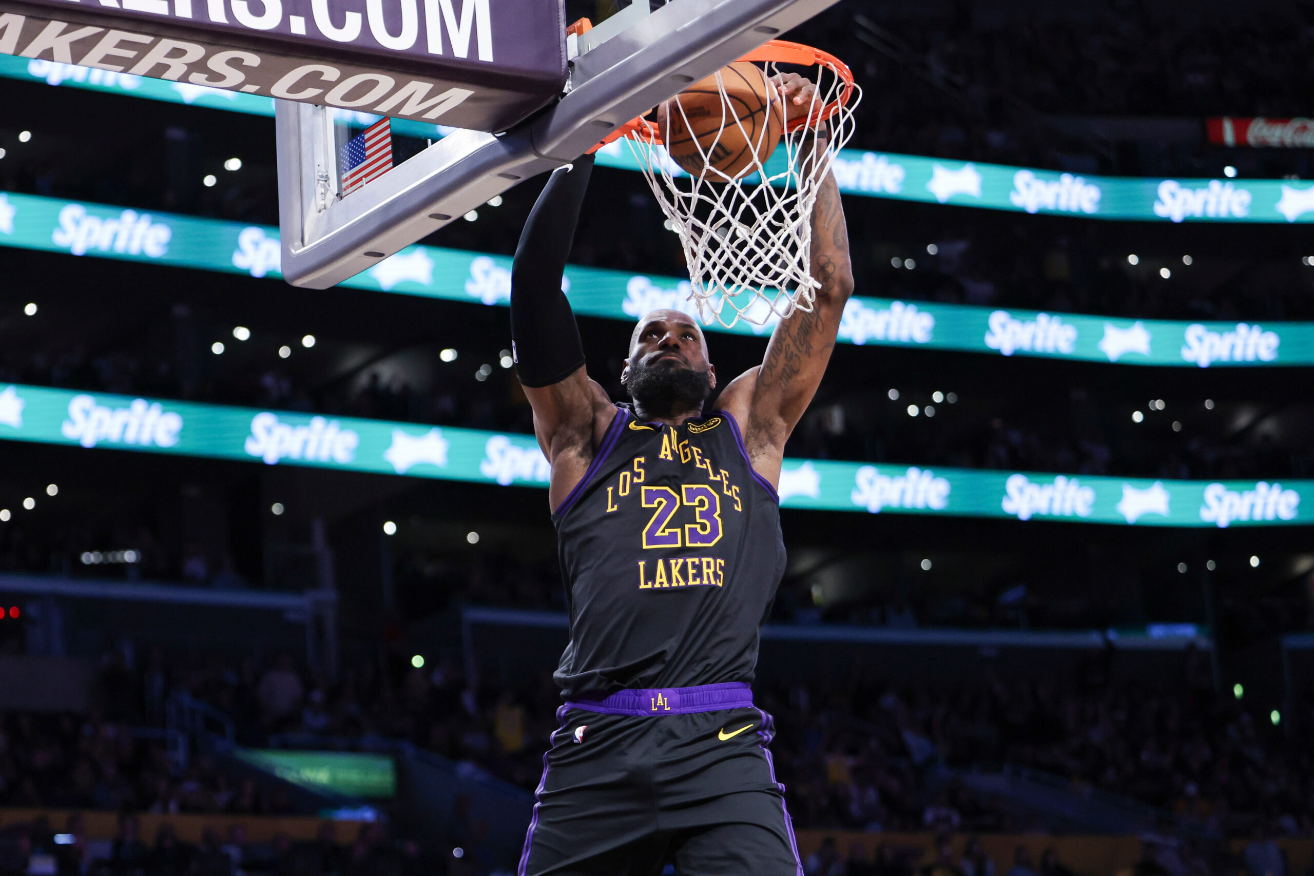 LeBron James: Sledeći tim u NBA biće zabavan, odlazak iz Lakersa posle osam godina – LeBron Džejms NBA transfer